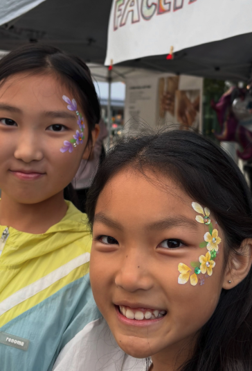 Flower vine eye designs